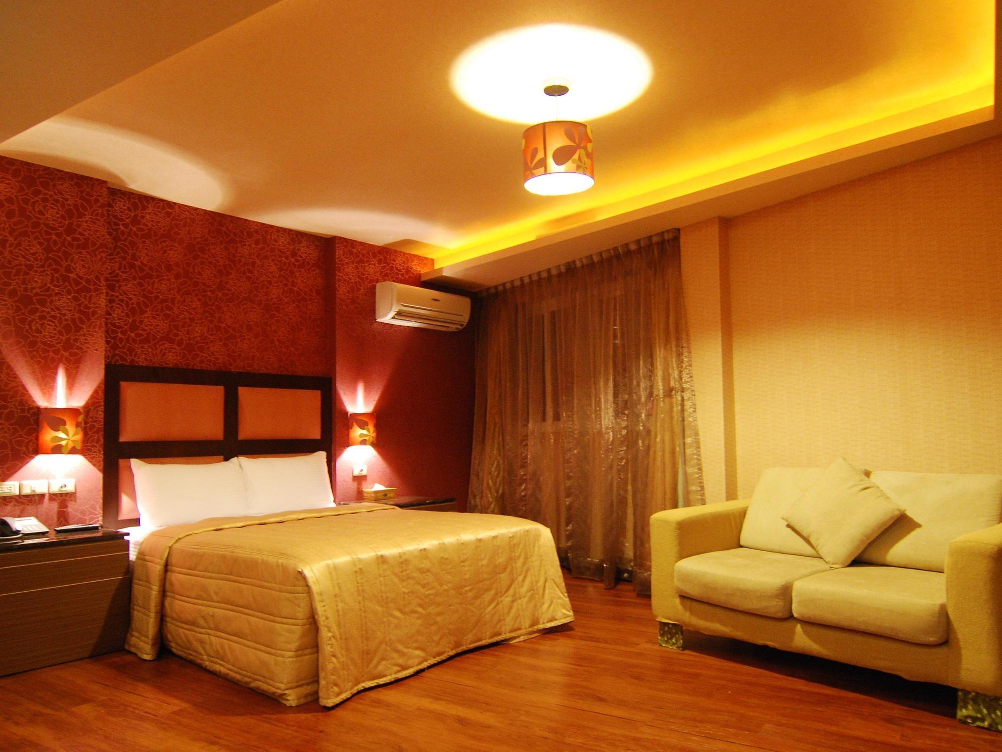 เบคแฮม โฮเต็ล Motel Luzhu ภายนอก รูปภาพ