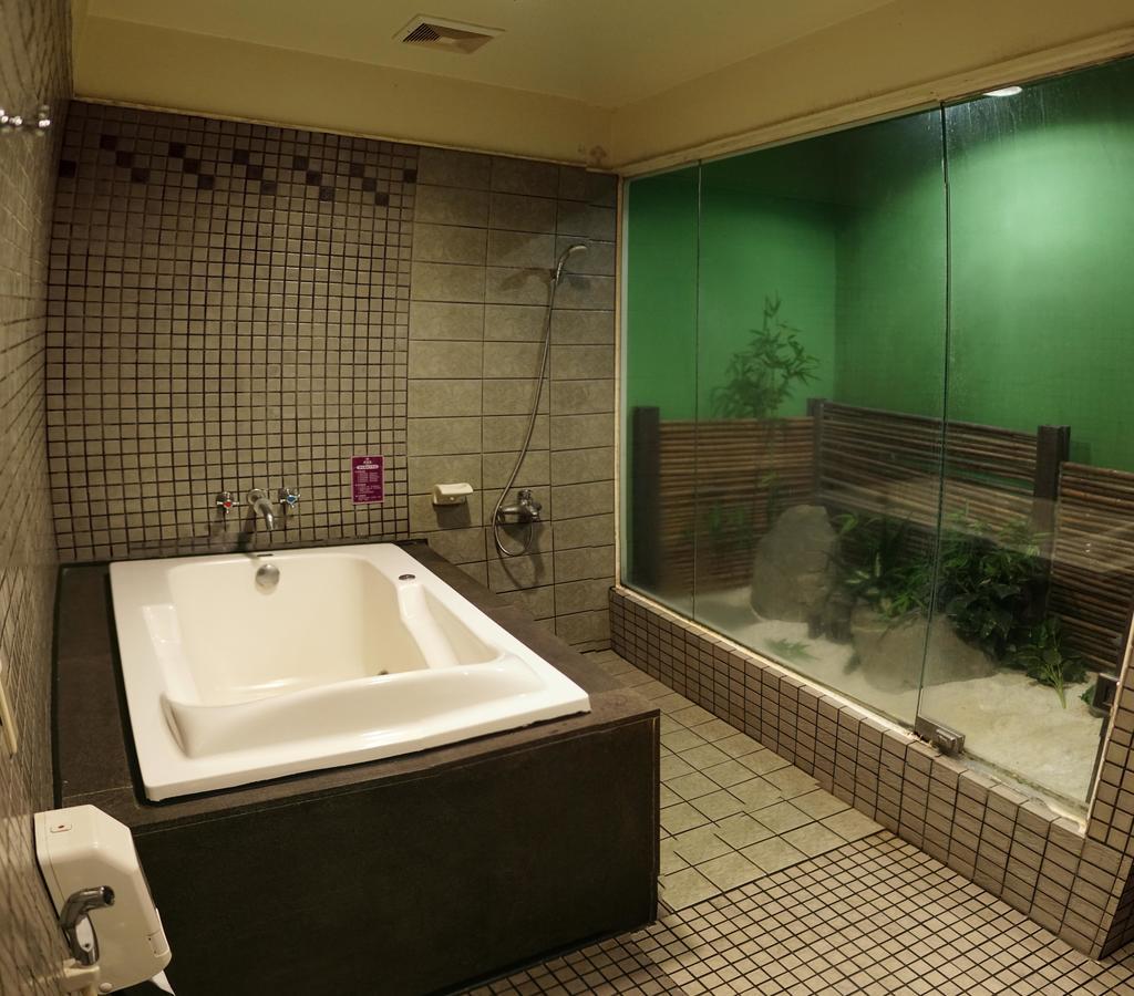 เบคแฮม โฮเต็ล Motel Luzhu ภายนอก รูปภาพ