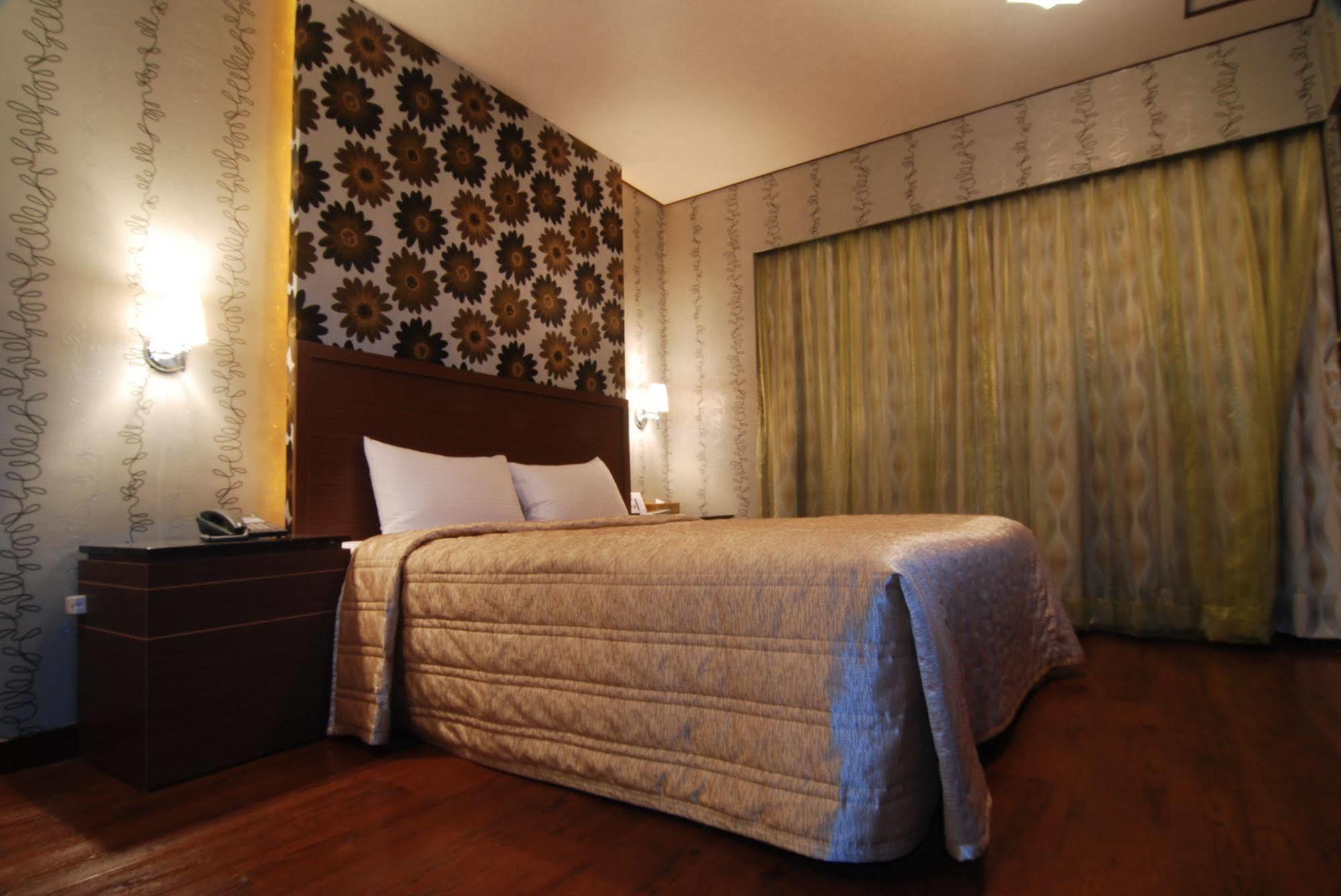 เบคแฮม โฮเต็ล Motel Luzhu ภายนอก รูปภาพ